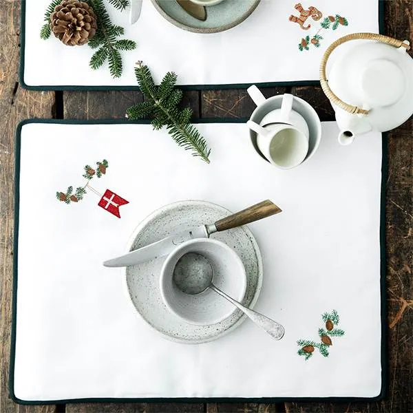 Langkilde & Søn - Julduk med flag - 38 x 50 cm.