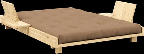 Karup Design Social bäddsoffa med 2 ryggstöd, sidobord och madrass 140x200 Mocca/Klarlack